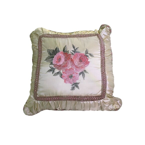 Touch of Class Luxury Piped Pillow Square Floral Trellis Rose Blush 18” NEW - Picture 11 of 11